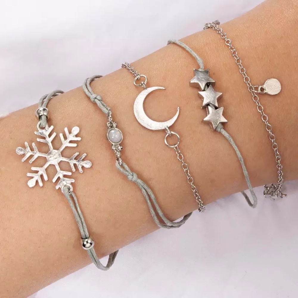 Snowflake Moon and Stars 5-Piece Bracelet Set - Picture 3 of 8